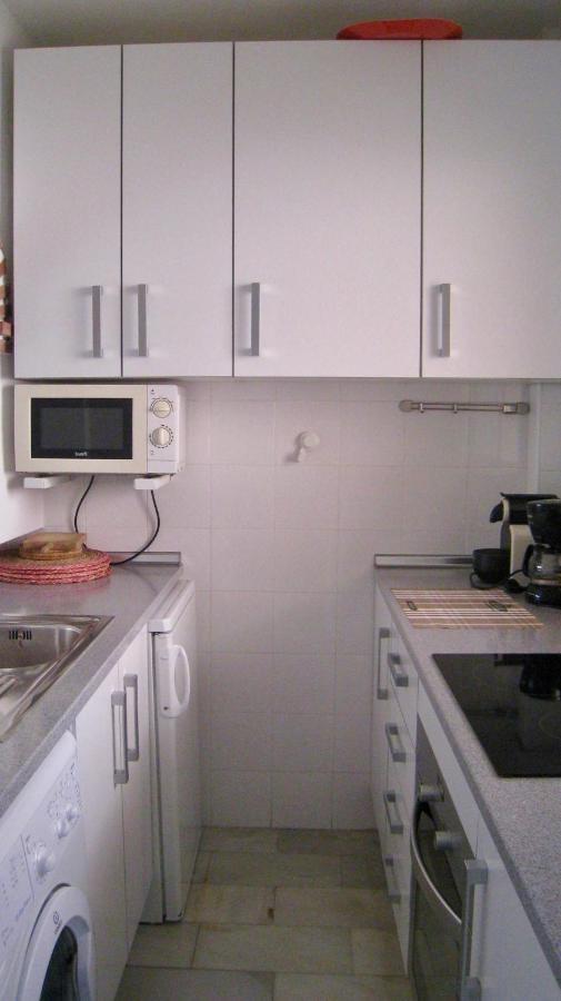 Ferienwohnung Carihuela Un Dormitorio Junto Al Mar Torremolinos Exterior foto